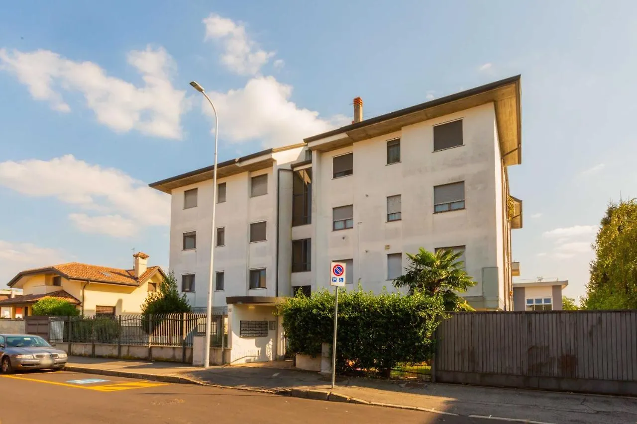 Varzis' Suite Busto Arsizio Appartamento